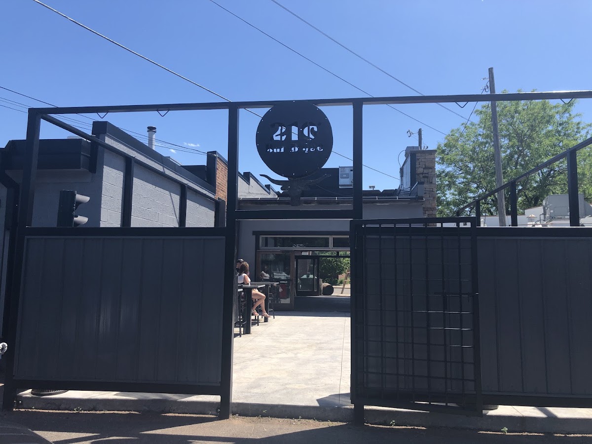 210 Bar-B-Que